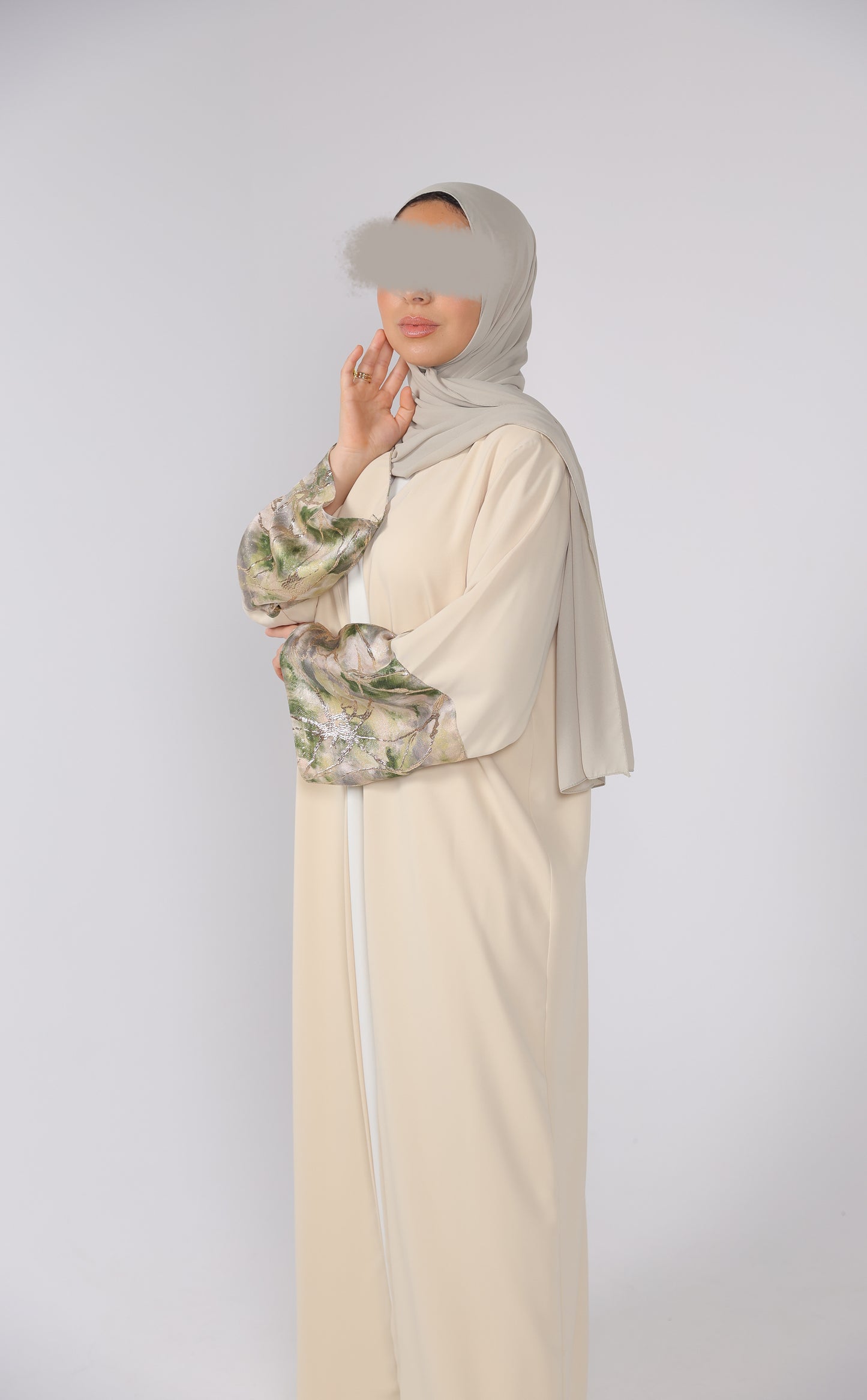 ABAYA KOLTHOUM (DARK VANILLA)