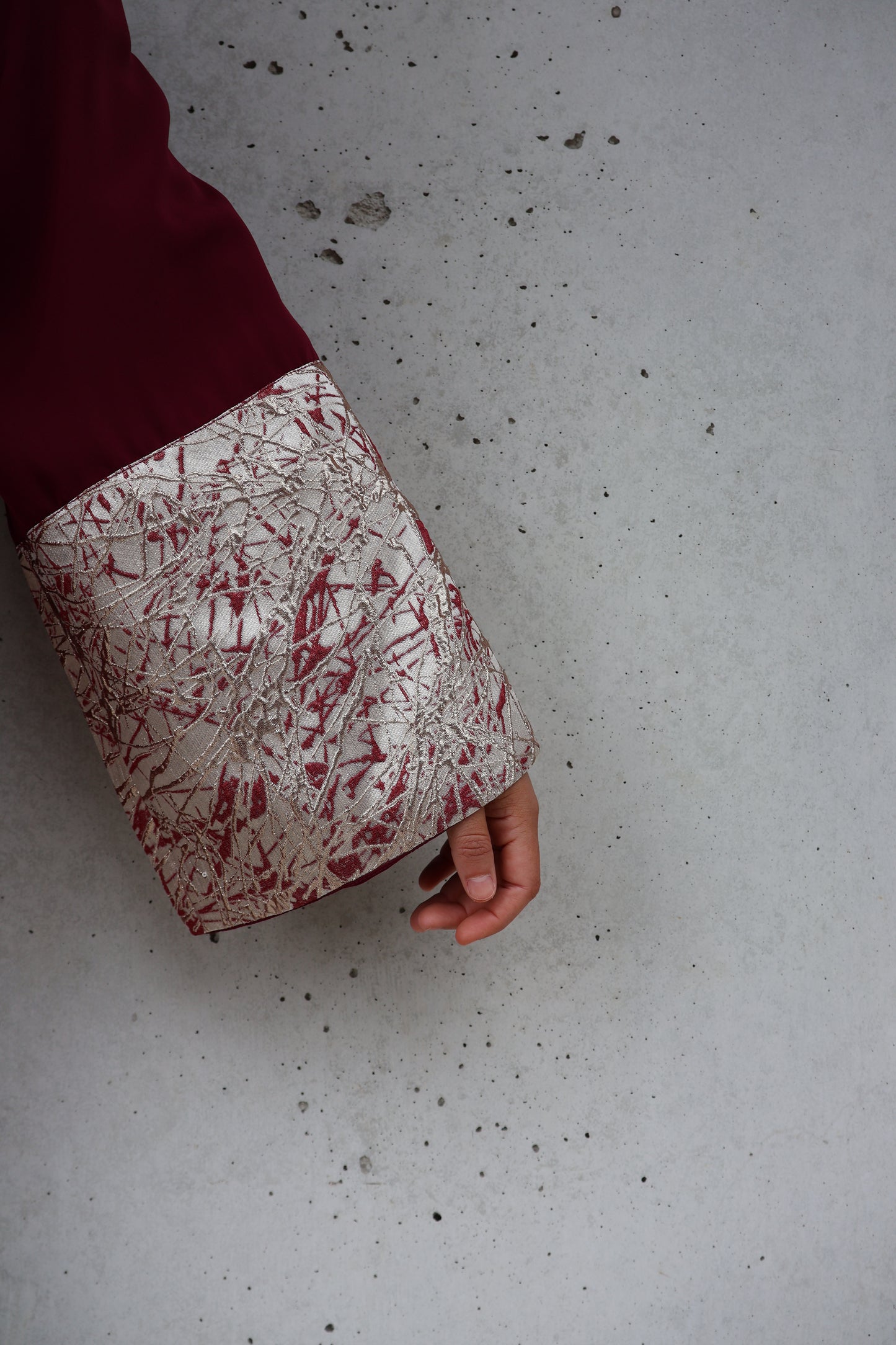 ABAYASET KOLTHOUM (BURGUNDY)
