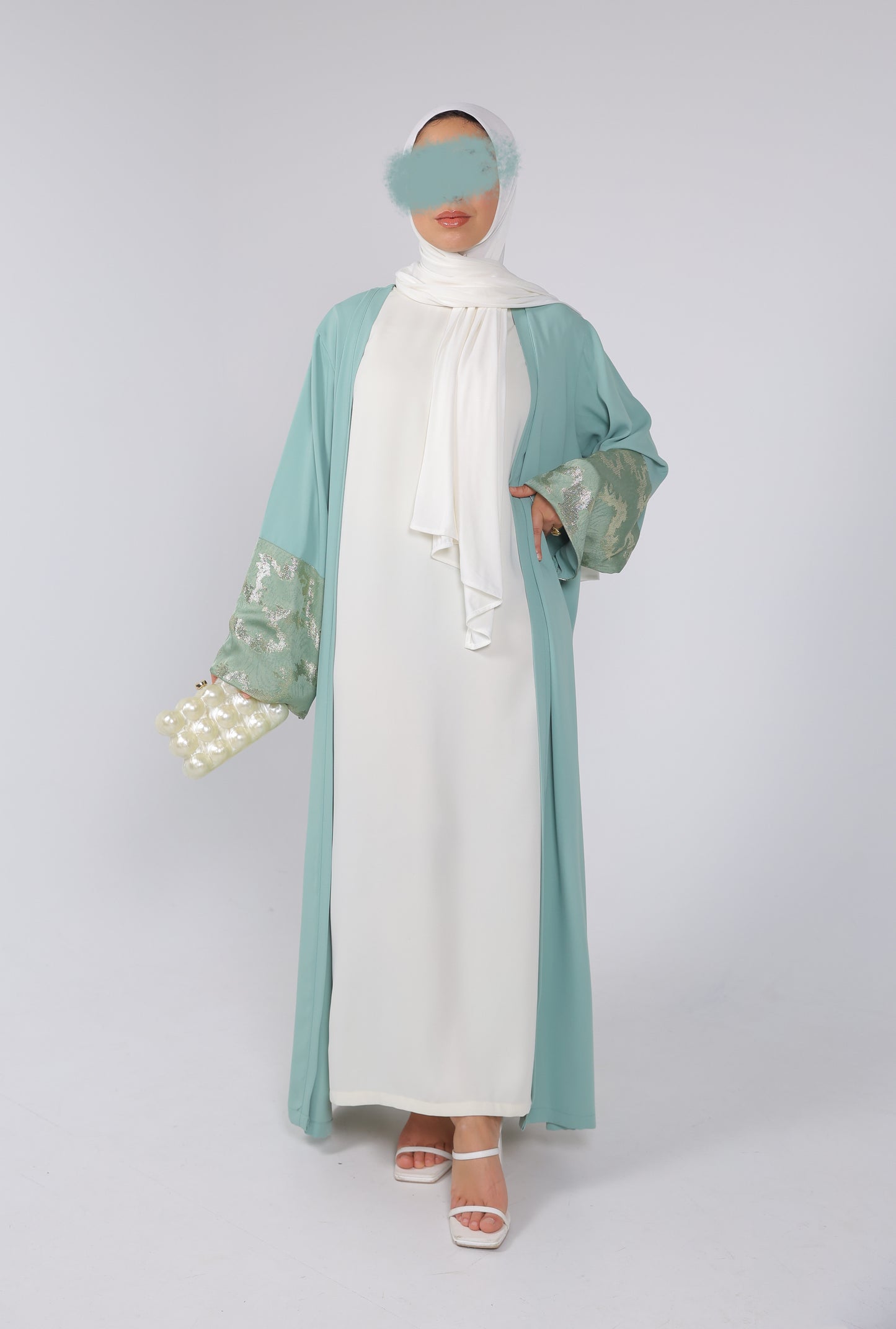 ABAYA KOLTHOUM (BLUE)