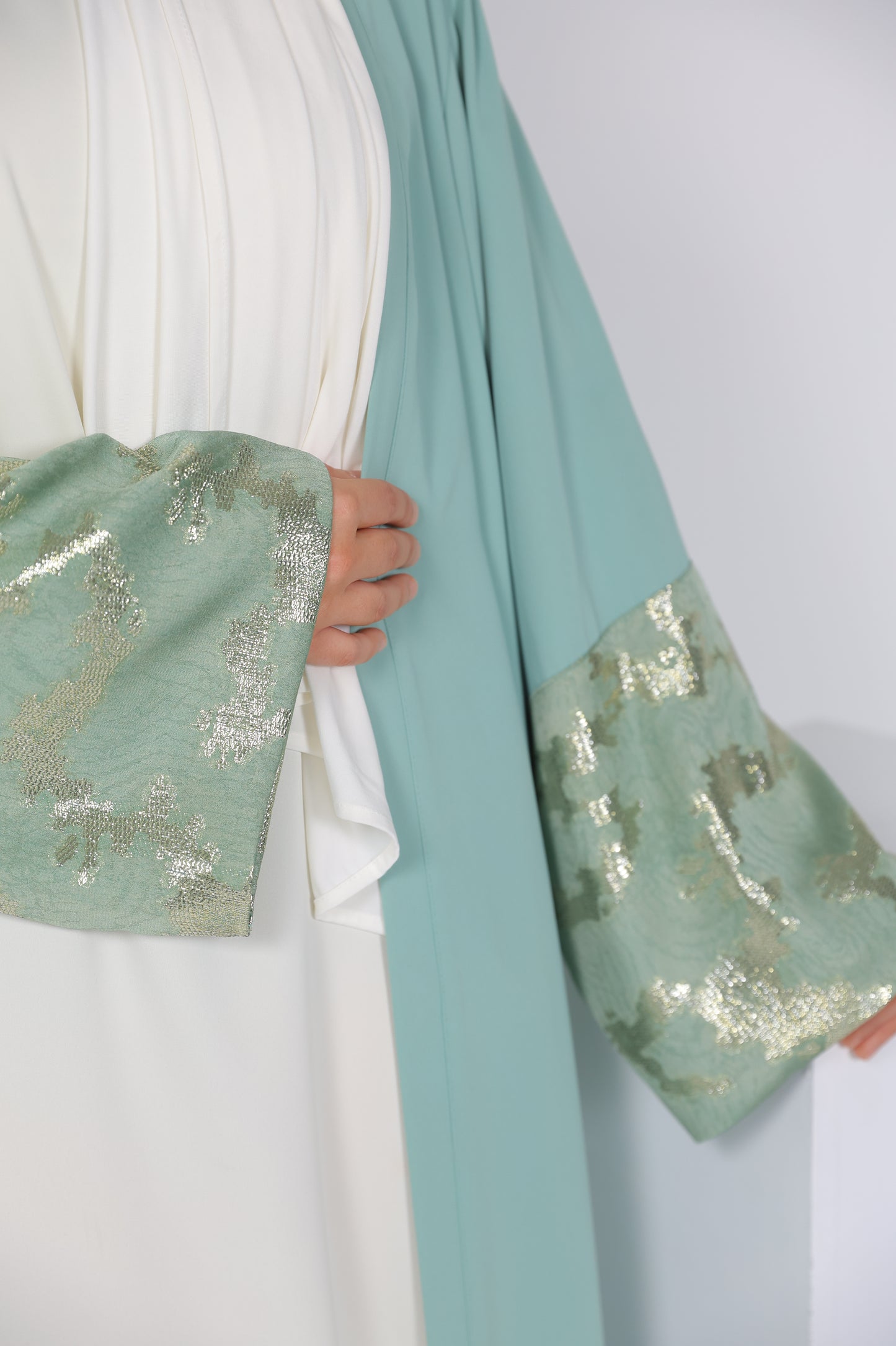 ABAYA KOLTHOUM (BLUE)