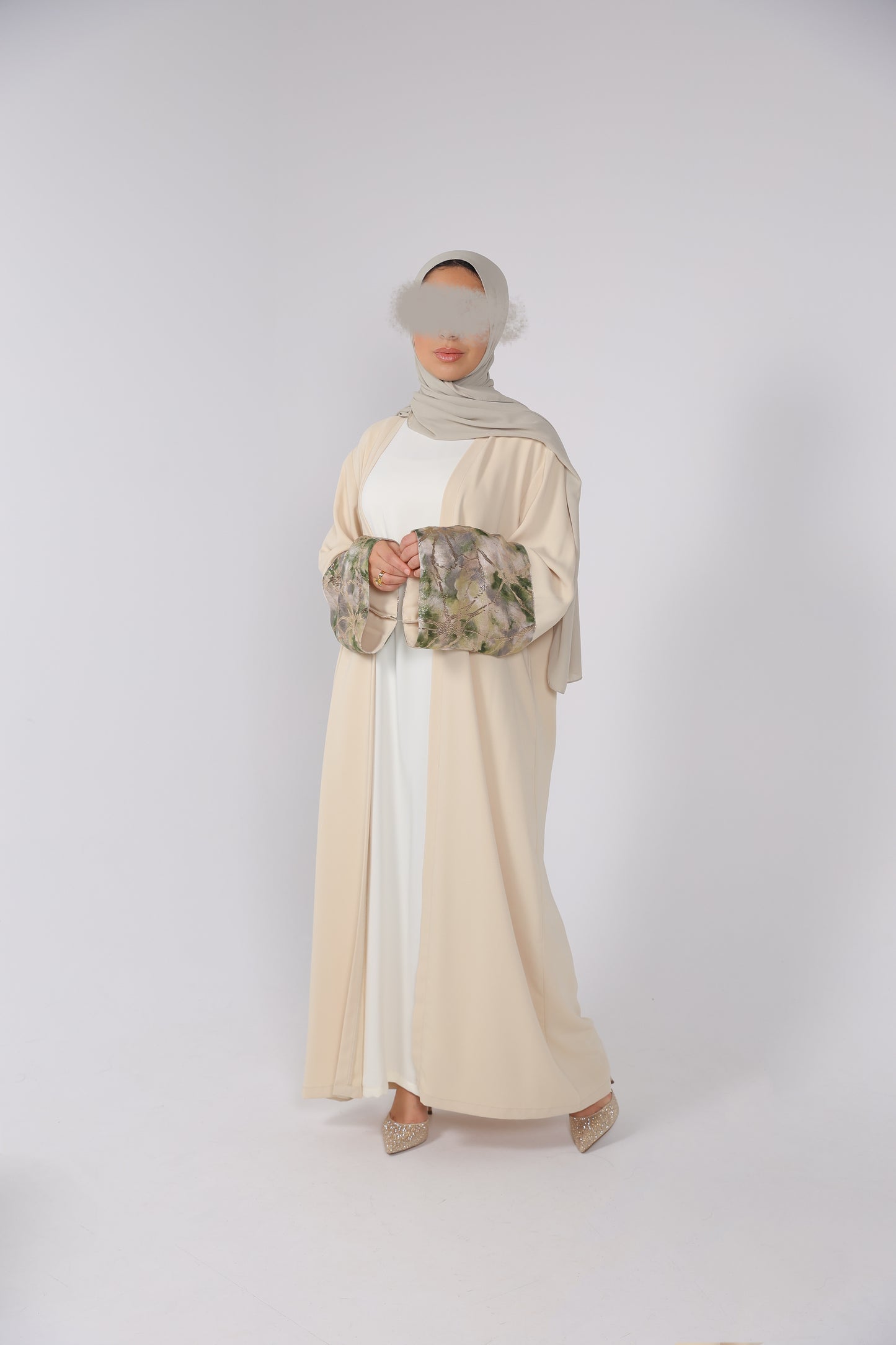 ABAYA KOLTHOUM (DARK VANILLA)